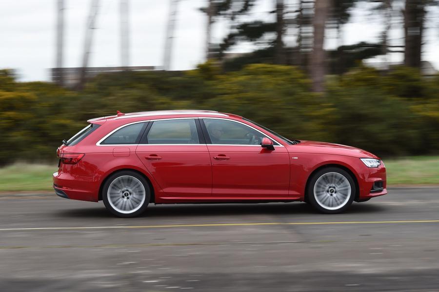  Audi A4 Avant 2.0 TDI S-Line (b9) 2016 года  (UK) (фото 2 из 14)